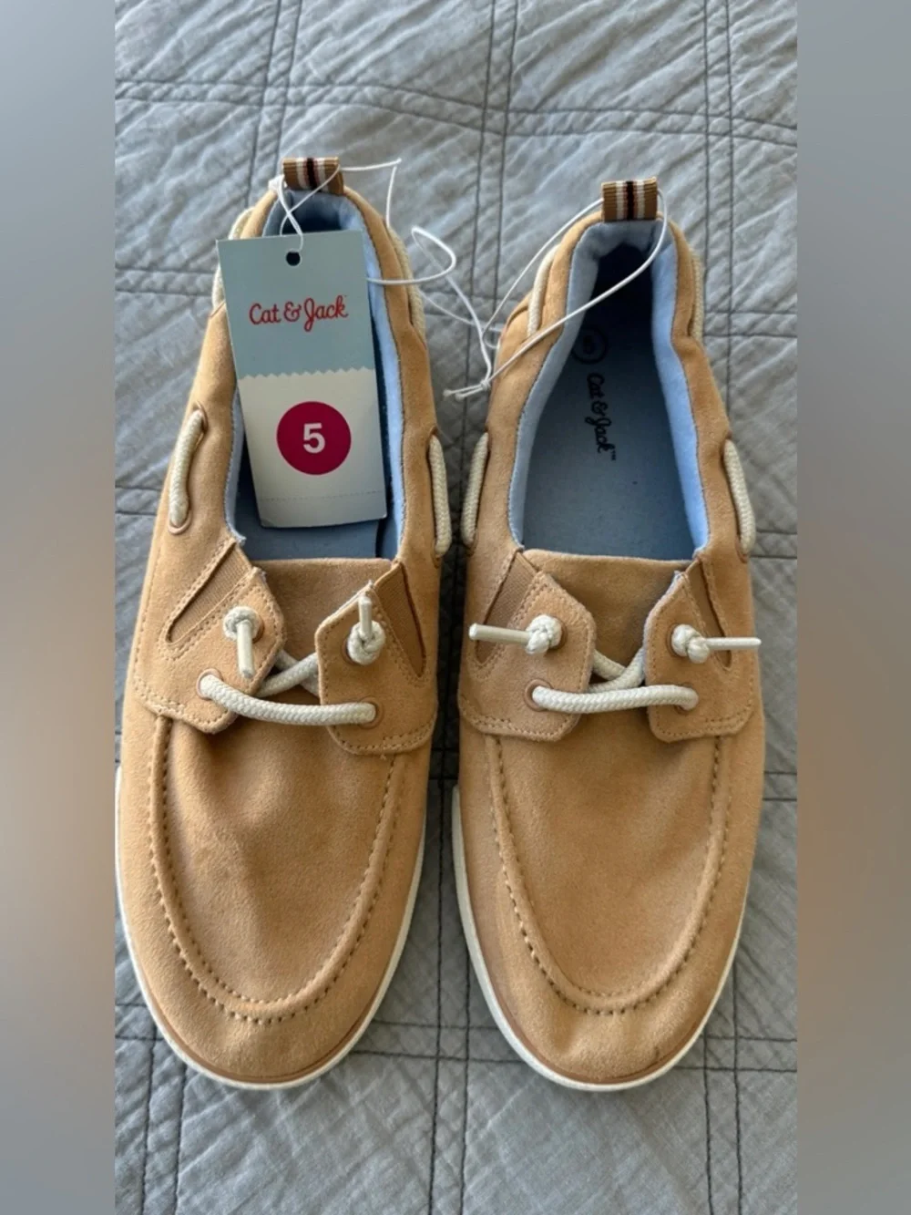NEW- Kids Sz.5 Cat & Jack Reece Slip On Boat Shoes Beige Casual loafers